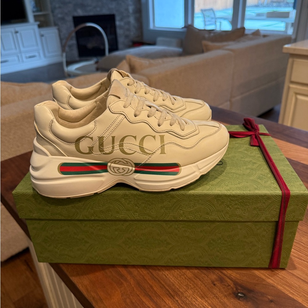 Gucci sneakers